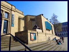 Leeds Art Gallery, Victoria Square